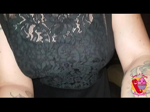 ❤️ Slutty stepister a 'toirt dha blowjob agus Spàinntis ❤  Porno  leinn  ﹏