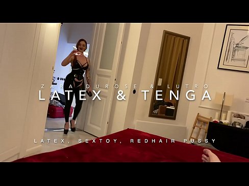 ❤️ Leas-phiuthar le ceann ruadh ann an deise latex air a fucked le stepbrother ❤  Porno  leinn  ﹏